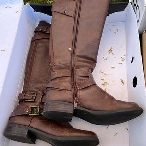 Guess hatter brown boots